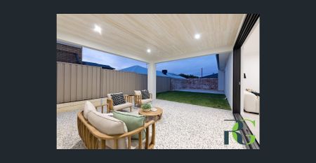 Executive Modern Living - Partially Furnished Home - Photo 4