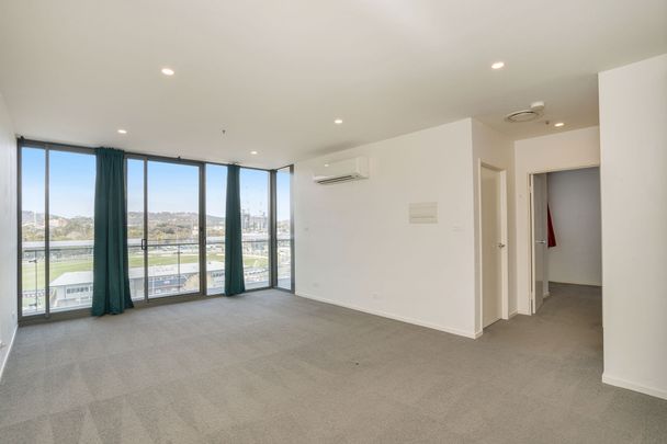 192/7 Irving Street, Phillip - Photo 1