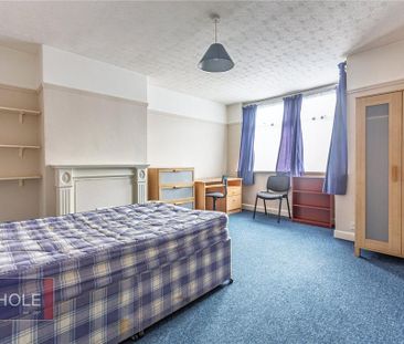 4 bedroom terraced house to rent - Photo 6