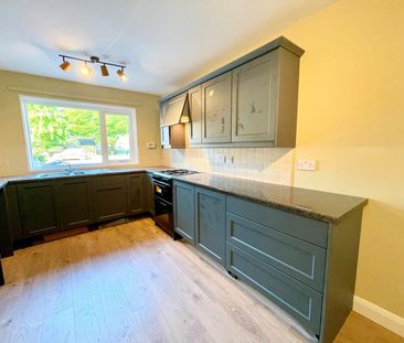 3 Bed Terraced House, Elmhurst Close, LS17 - Photo 6