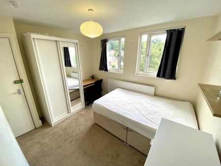 5 bedroom house share to rent - Photo 3