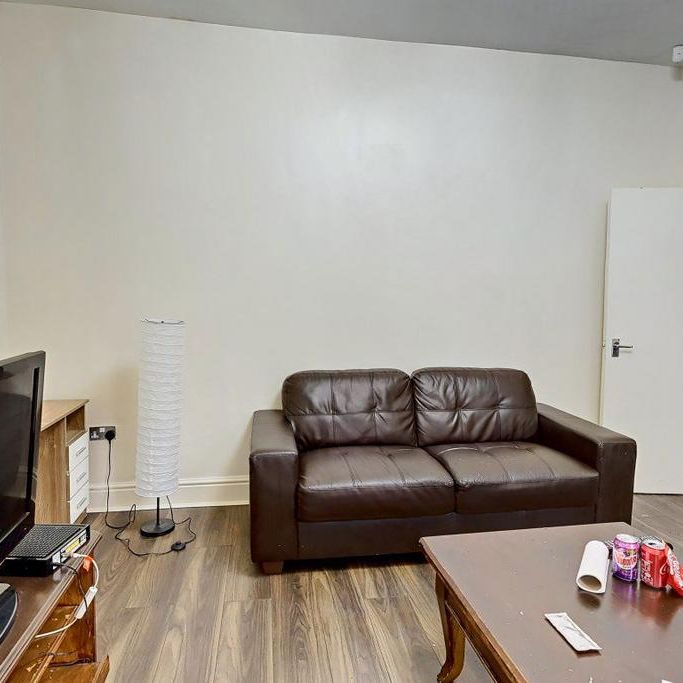 4 bedroom house to rent - Photo 1