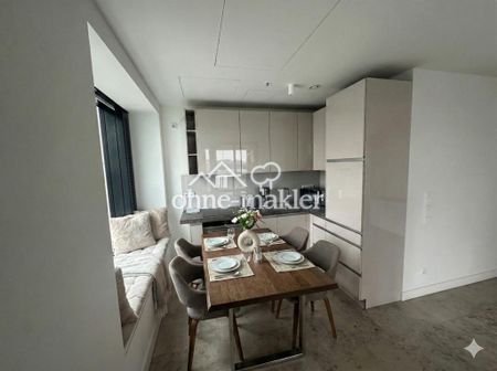 ICONIC LIVING: Exklusive, voll möblierte Skyline-Residenz im Wahrzeichen Frankfurts – Henninger Turm - Photo 3