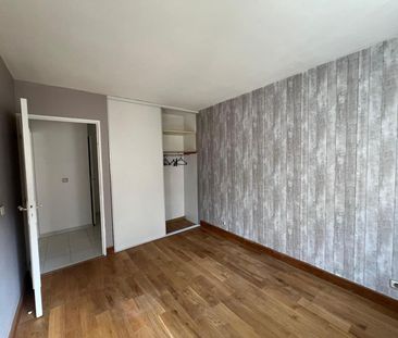 Location Appartement 3 pièces 68m² DRAGUIGNAN 83300 - Photo 3