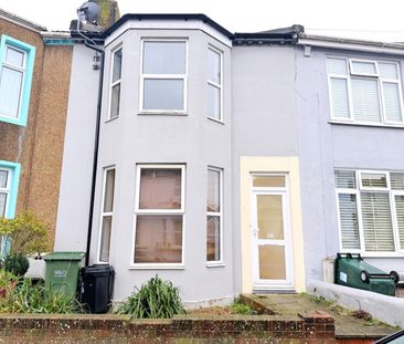 A 2 Bedroom Terraced House Instruction to Let in Hastings - Photo 6