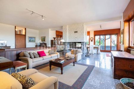 Villa plurifamiliare via Gianni Vignola 15, Montrigiasco, Arona - Foto 2