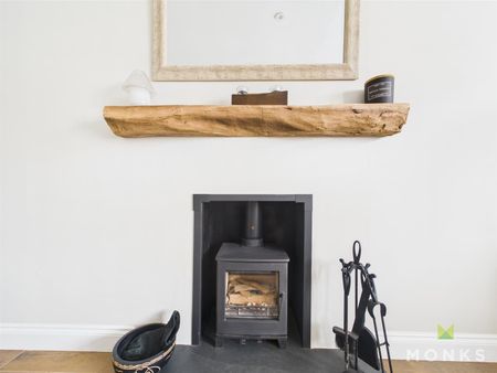 12 Sedgeford Drive, Shrewsbury, SY2 5NS - Photo 4