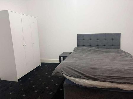 Blackhorse Road, Walthamstow, London, E17 - Photo 2