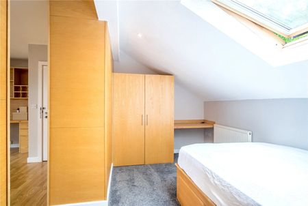 52 Bankfield Road, Huddersfield, HD1 - Photo 5