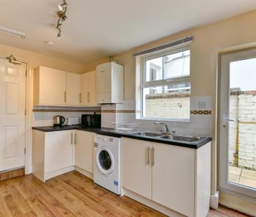 6 bedroom house to rent - Photo 6