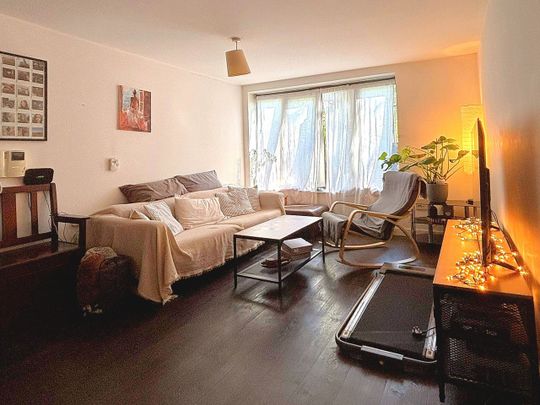 2 Bed Flat, White Horse Road, E1 - Photo 1