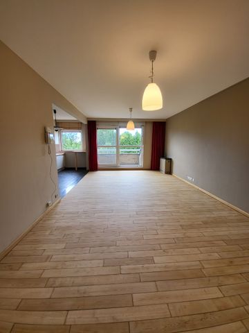 Appartement met 2 slaapkamers op rustige ligging - Photo 3