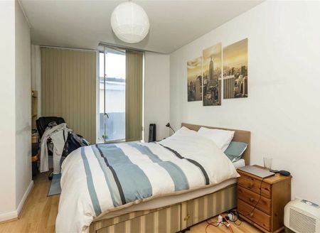 Newington Causeway - Photo 5