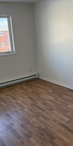 4 1/2 a louer - Photo 3