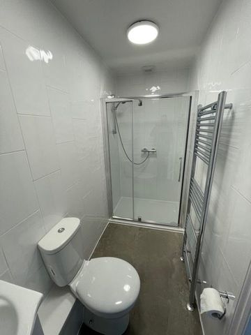 Studio to rent - Photo 4