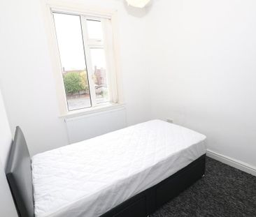 4 bedroom house share to rent - Photo 2