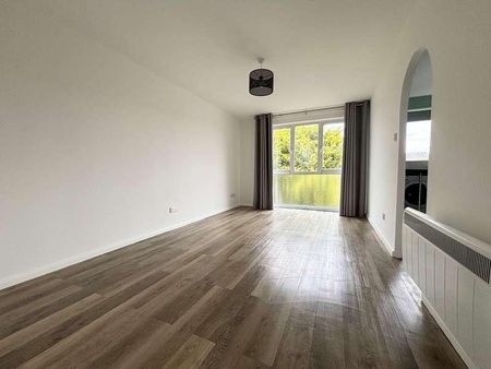 Tennyson Close, Royston, SG8 - Photo 2