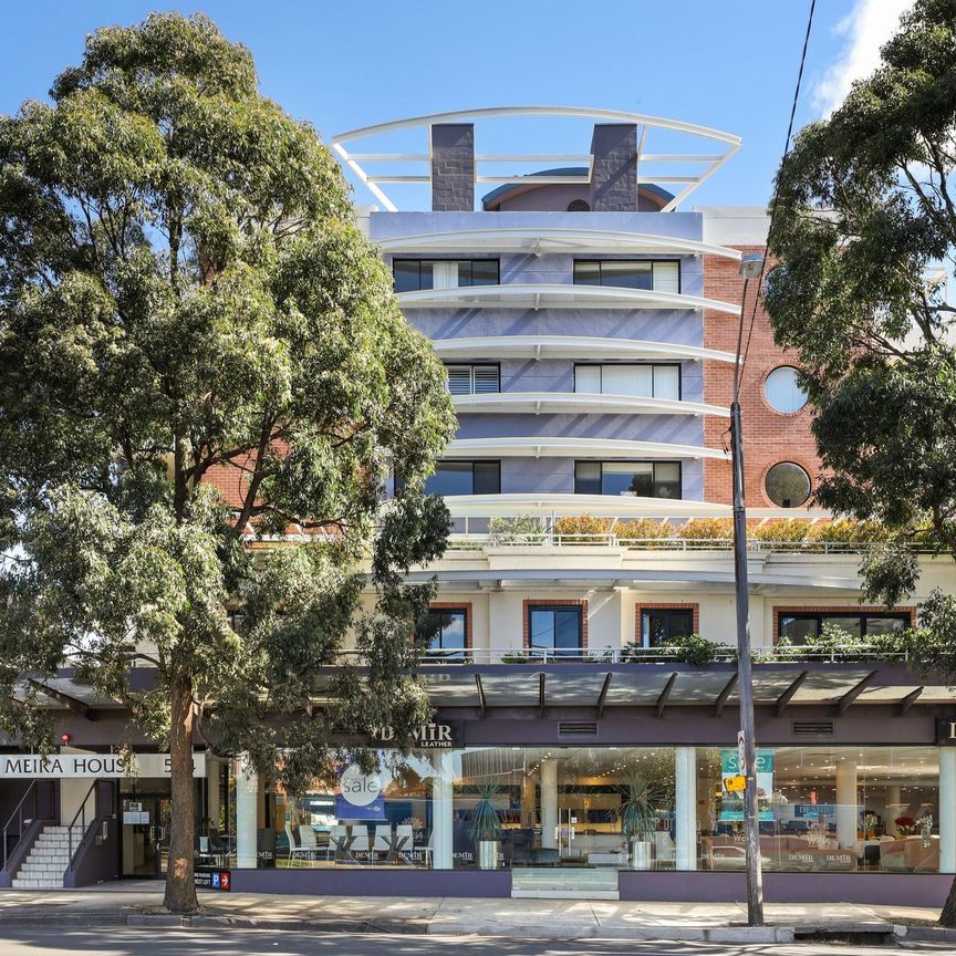 North East Aspect & Superbly Appointed Lifestyle Sanctuary - Photo 1