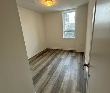 For Lease - 40 Palace Street Unit# M17, Kitchener, Ontario - Photo 3