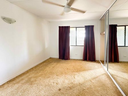 17 Tait Street, Kelso QLD 4815 - House For Rent | Domain - Photo 5