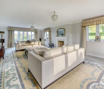 4 bedroom detached house to rent - Photo 3