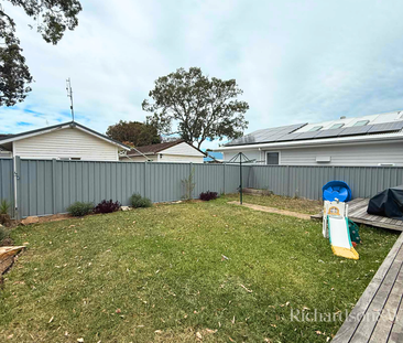 12 Wentworth Avenue South Woy Woy - Photo 2