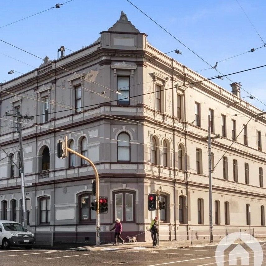 Brunswick West - Photo 1