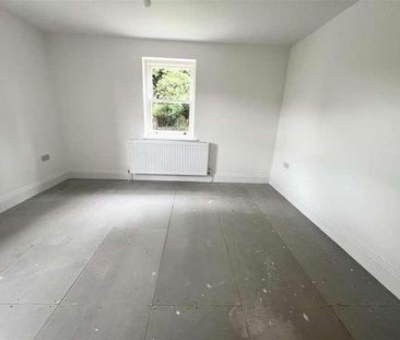 Wood Hill, Tyler Hill, CT2 - Photo 3