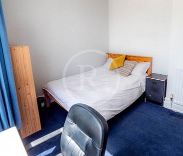 7 Bed - Iorwerth Avenue, Aberystwyth, Ceredigion - Photo 3