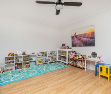 Three Bedroom Family Home In Unbeatable Location! - Photo 6