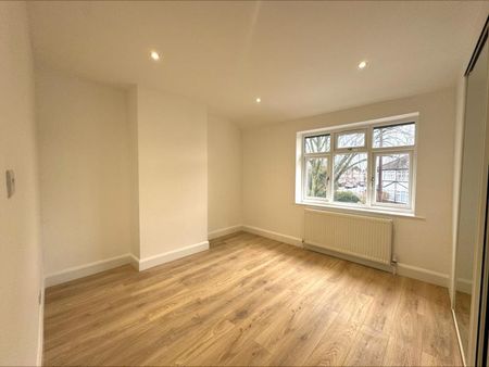 2 bedroom terraced house to rent - Photo 4
