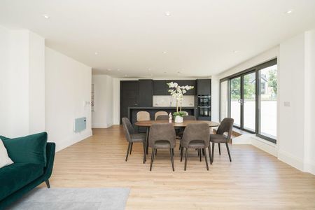 3 bedroom apartment to rent - Photo 3