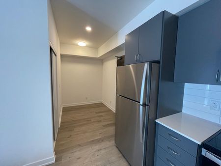 For Lease - 56 Lakeside Terrace Unit# 712, Barrie, Ontario - Photo 4