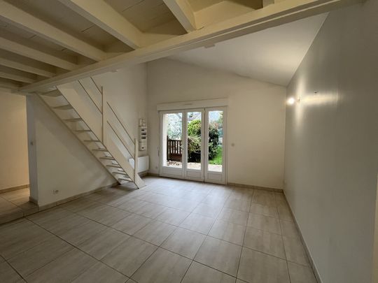 TROIS PIECES PALAISEAU - Photo 1