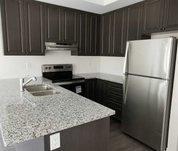 For Lease - 2559 Barbarolli Path, Oshawa, Ontario - Photo 3