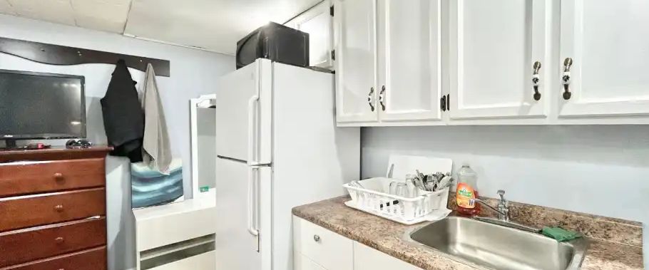 2-51 N Alarton St, Mississauga, Ontario L4T 1J9 | 51 North Alarton Street, Mississauga - Photo 1