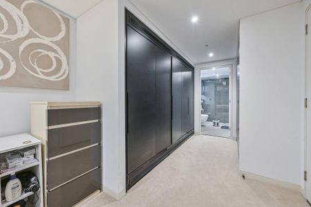 3 bedroom flat to rent - Photo 3