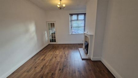 3 bedroom terraced house to rent - Photo 3