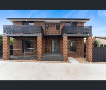 32 Garden Road, Doreen, Vic 3754 - Photo 3