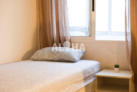 Habitación en Centro, Moncada – A0519-H3-2 - Photo 5