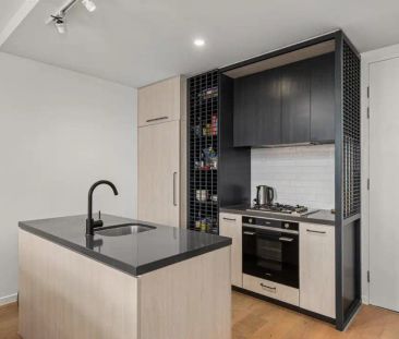 “305/10 Buchanan Street West End (1B1B1C, NEXT TO WEST END MARKET A... - Photo 1