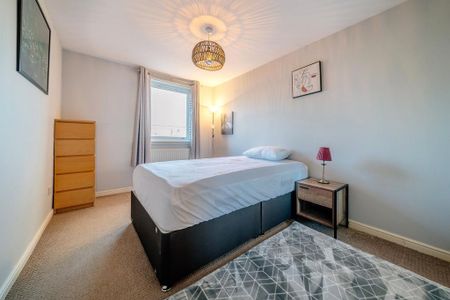 2 bedroom apartment to rent - Photo 5