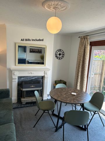 4 Bed Semi-Detached House, Rannoch Road, BS7 - Photo 3