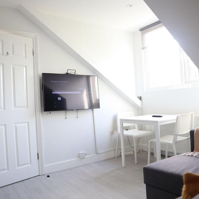 1 bedroom serviced apartment to rent - Photo 1