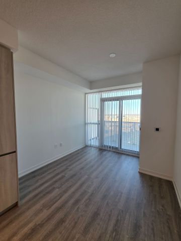 For Lease - 8 Interchange Way Unit# 1805, Vaughan, Ontario - Photo 2