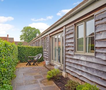 1 bedroom barn to rent - Photo 5