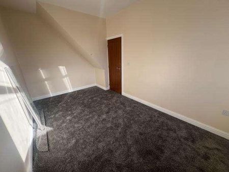 Bowling Hall Road, Bradford, BD4 - Photo 2