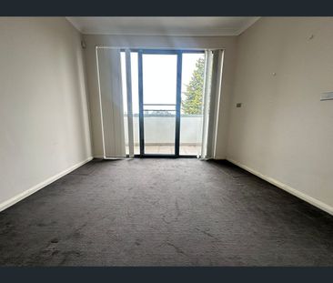 13/2-4 Ferndale Close, Constitution Hill, NSW 2145 - Photo 4