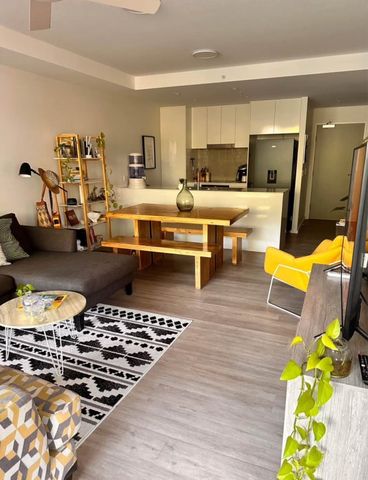 Varsity Lakes - Photo 3