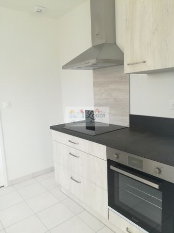 Location Maison 5 pièces 105m² THOUARE SUR LOIRE 44470 - Photo 2